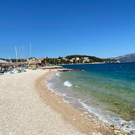 Sunny Blue Apartment *