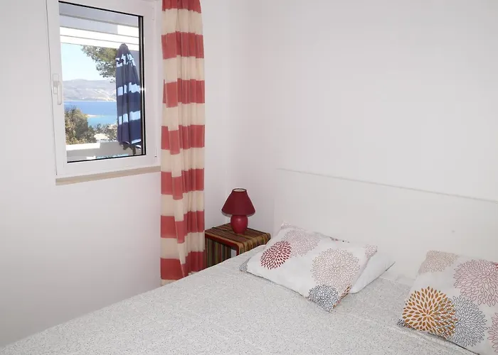 Sunny Blue 룸바르다