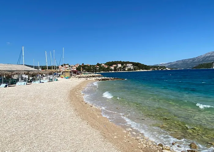 Sunny Blue 아파트 *