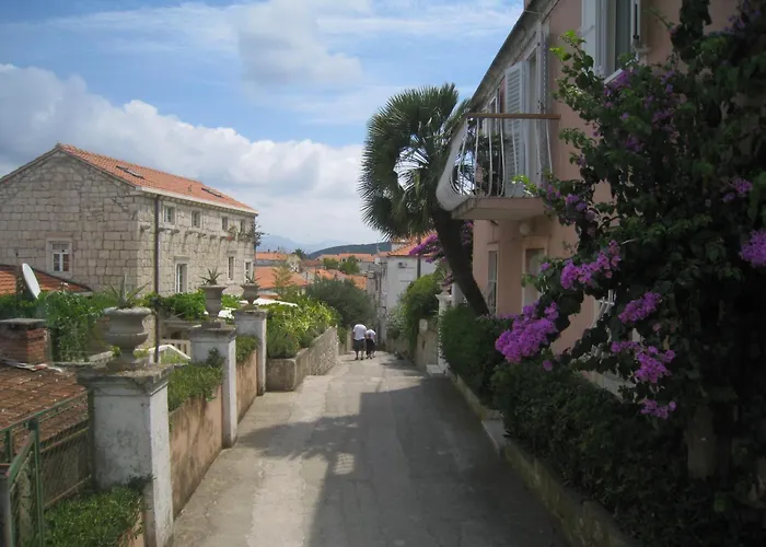 Sunny Blue * 룸바르다