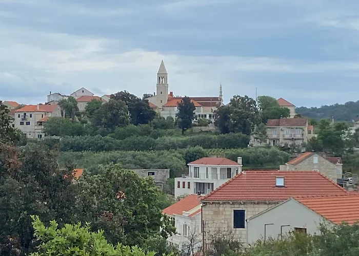 아파트 Sunny Blue 룸바르다